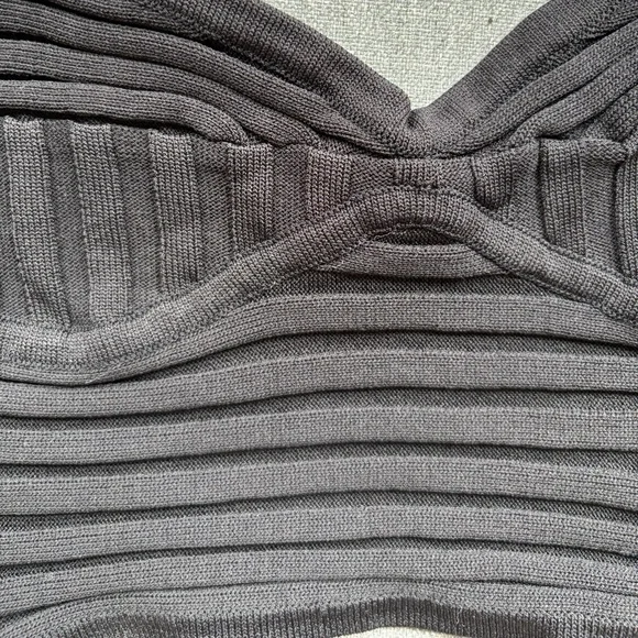 Glassons Black Bandage Crop Top - Picture 3 of 7